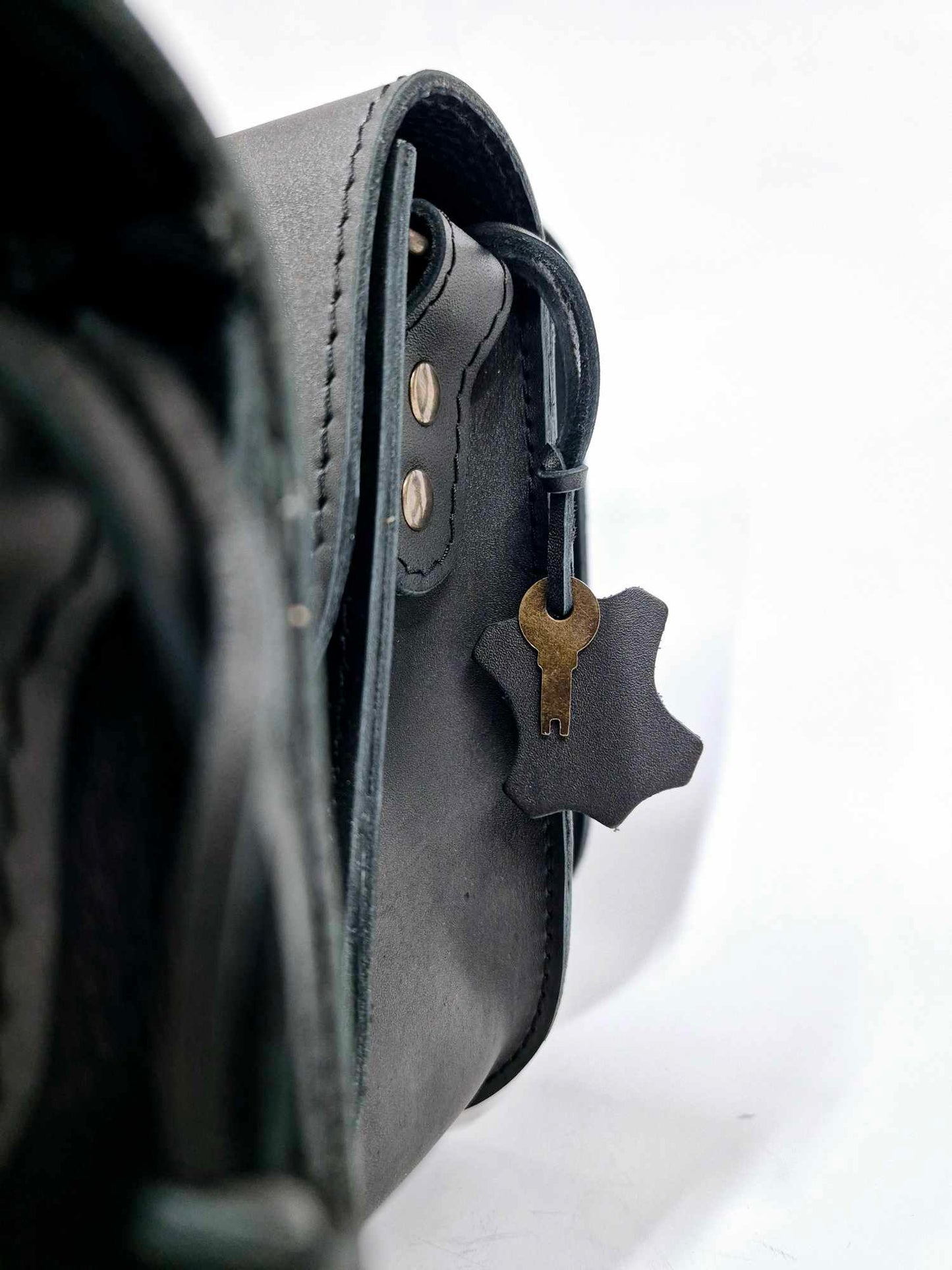 Natural Leather Saddle Backpack - Black