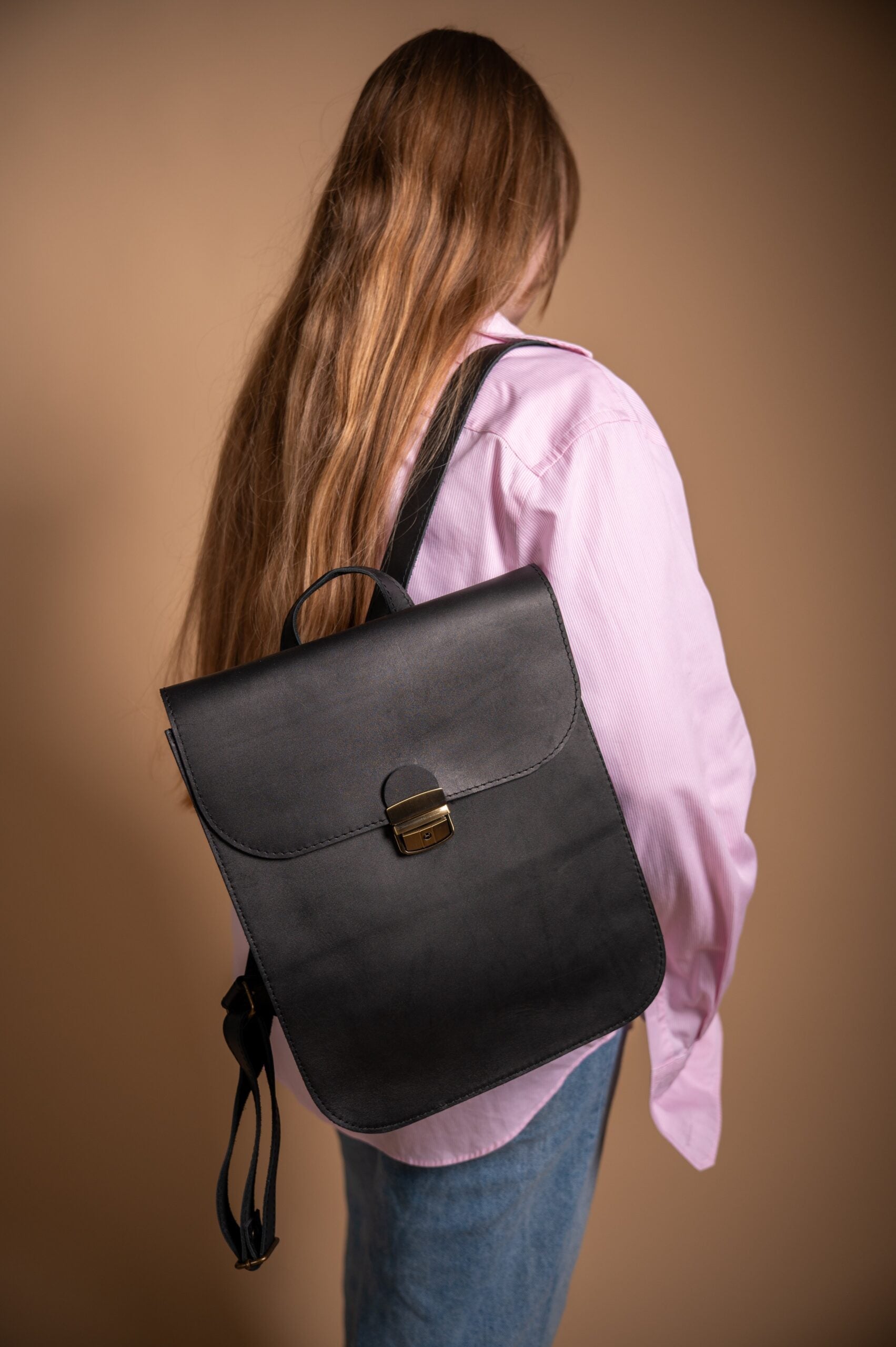 Natural Leather Saddle Backpack - Black