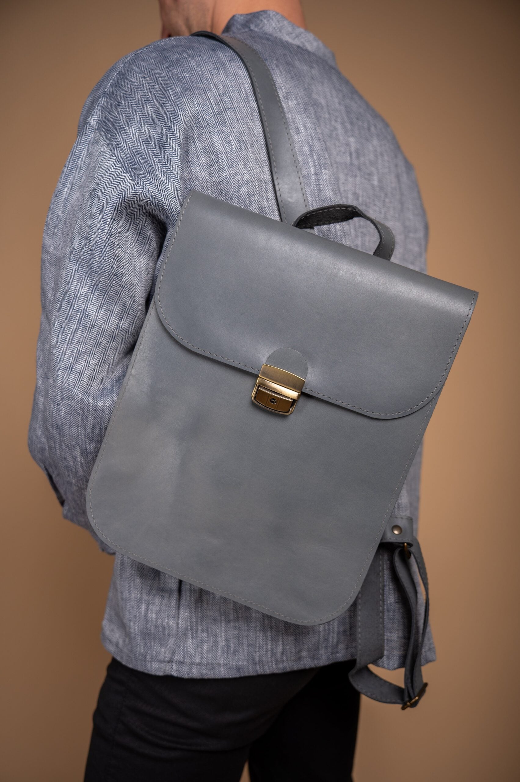 Natural Leather Saddle Backpack - Grey